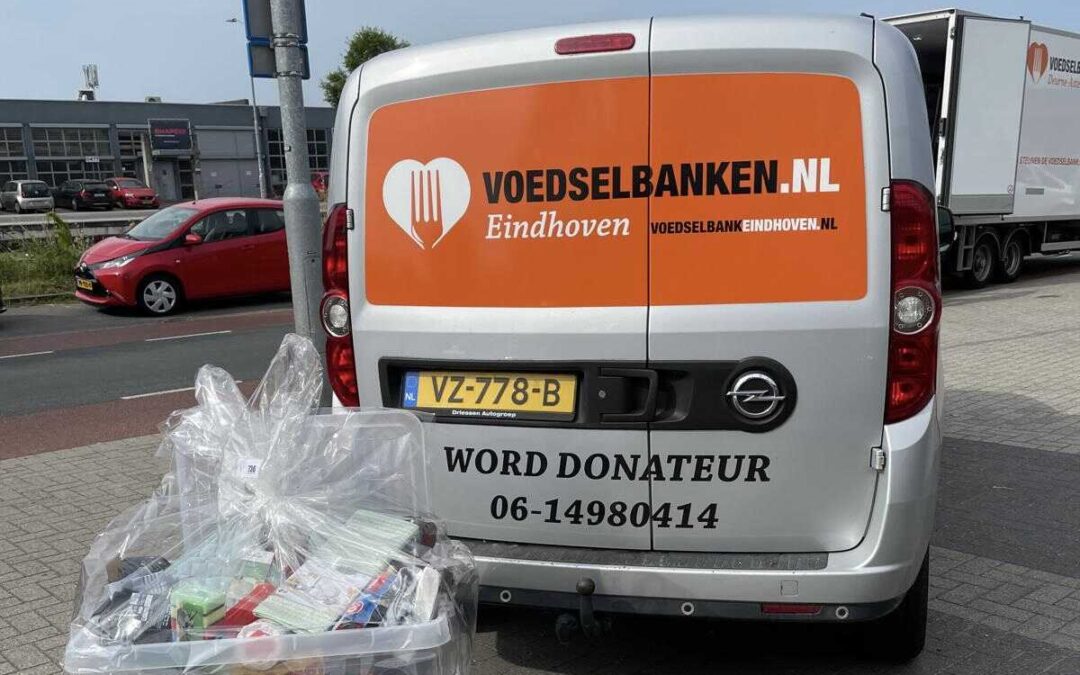 Klanten van Café de Valk staan stil bij onze cliënten